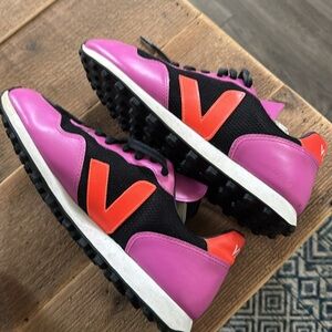 Trade/sell Veja shoes size 8.  New pretty purple black and orange tennis shoes.